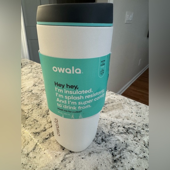 Owala Insulated Tumbler - Picture 4 of 9